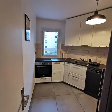 Appartement Proche Disneyland & Paris - 20 Minutes - Proche Gare Rer Noisiel Extérieur photo