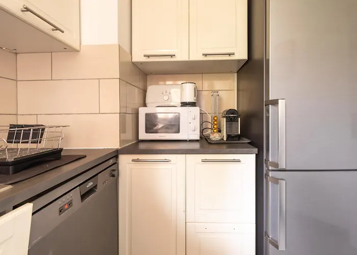 Appartement Proche Disneyland & Paris - 20 Minutes - Proche Gare Rer