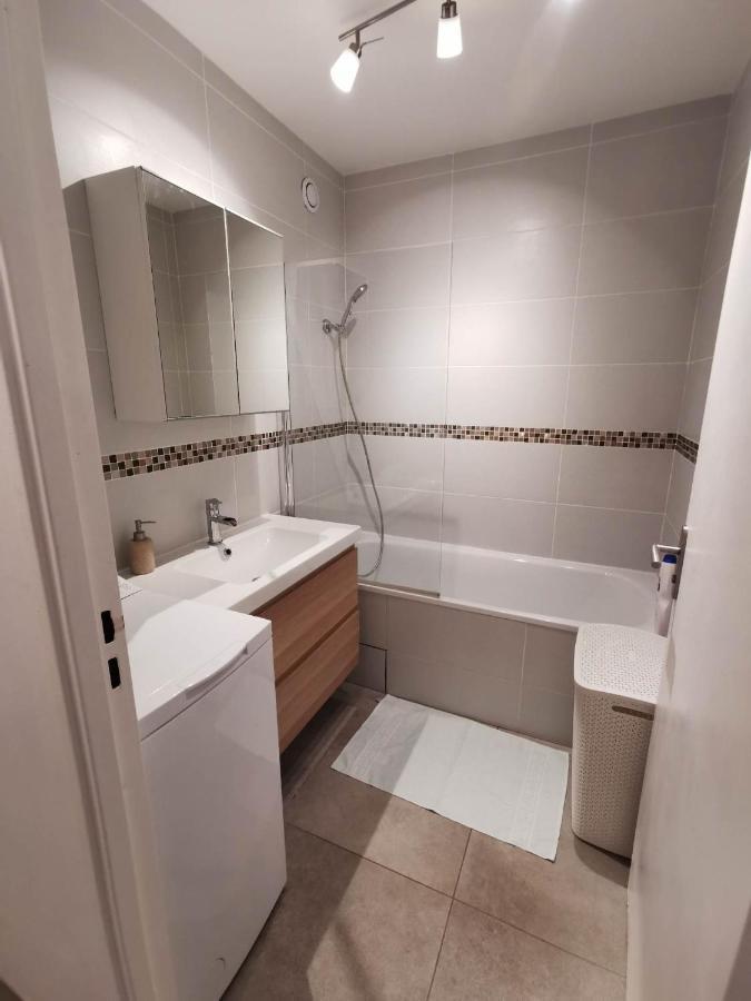 Proche Disneyland & Paris - 20 Minutes - Proche Gare Rer Apartment