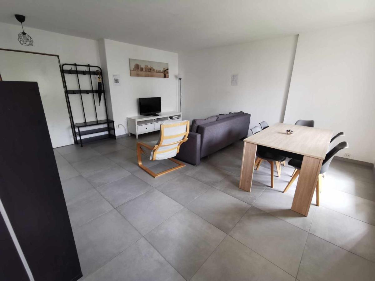 Apartment Proche Disneyland & Paris - 20 Minutes - Proche Gare Rer *